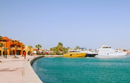 Hurghada City and Shopping Tour with Lunch Experience