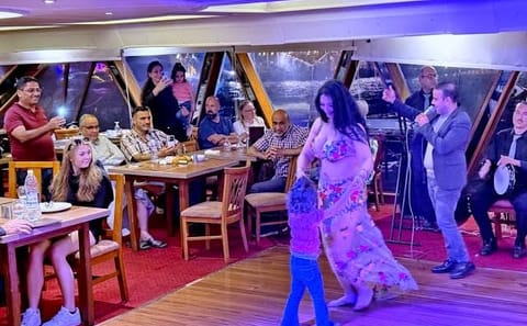 NILE CRUISE Dinner