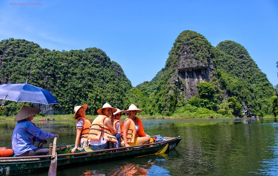 Bich Dong Trang An Private Day Tour Visit Local Family & Boating