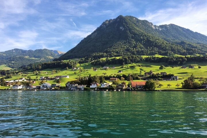 4 Days Swiss Alps Tour Zermatt, Jungfrau Region and Hidden Gems