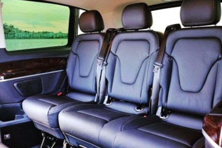 van transfer from Athens Airport to Athens city downtown