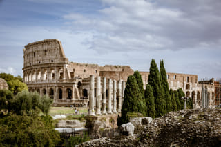 3-Hours Private Sightseeing Tour of Rome by Luxury Vehicle