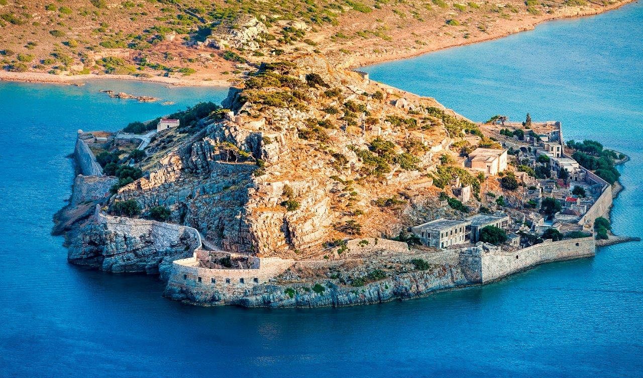 Private Tour of Crete: Explore Ancient Sites, Spinalonga & Zeus Cave