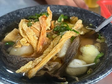 The Coolest Vegan Food Tour by Motorbike in Ho Chi Minh City
