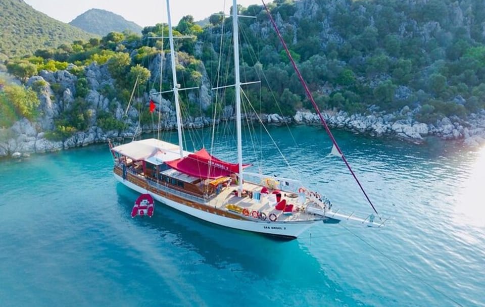 Aegean Explorer&Blue Escape – 11 Days