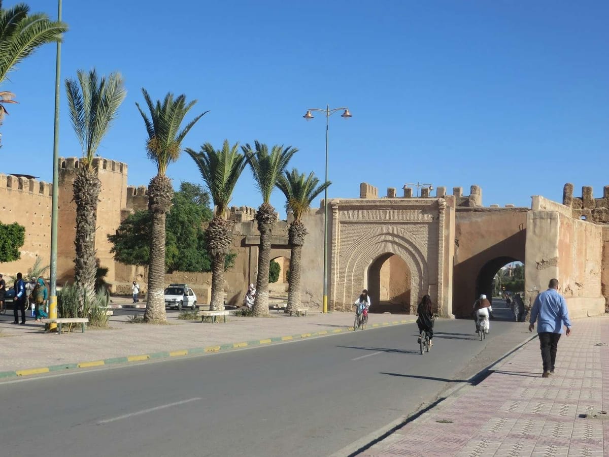 from agadir : Essaouira – guided day trip