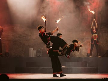 Cultural Tour and Feast at Dragon Pearl Cave in Cẩm Phả