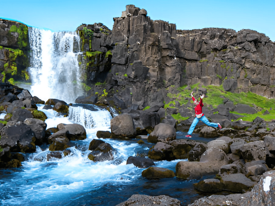 Golden Circle Tour with 4 Stops: Small Group From Cruise Terminal — Nordur Travel Services ehf