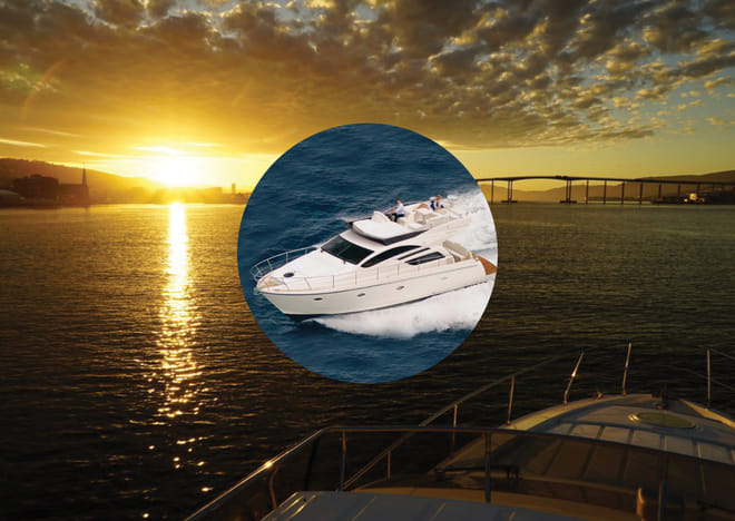 Midnight sun - Luxury Yacht Arctic Queen