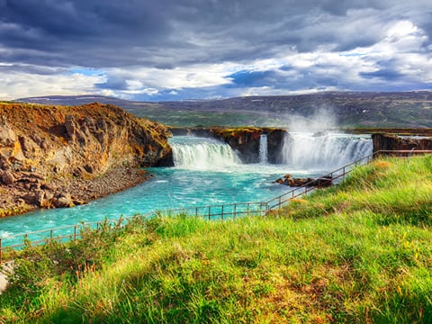 Akureyri: Private Lake Mývatn, Goðafoss & Lava Fields Cruise Tour, photo 13