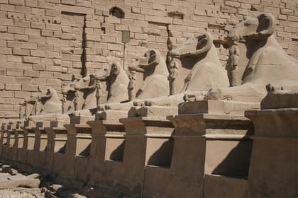 Over day to Luxor , West & East Bank with tour guided from Cairo