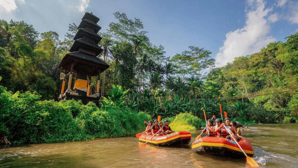 Kintamani : Sunrise & Black Lava Jeep