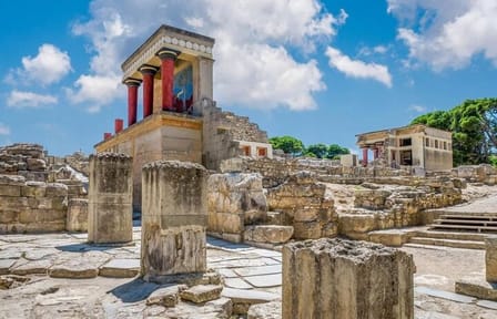 Iraklio Shared Coach Tour