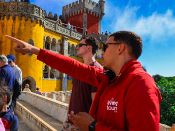 Small Group Tour to Pena Palace, Fátima & Nazaré from Lisbon