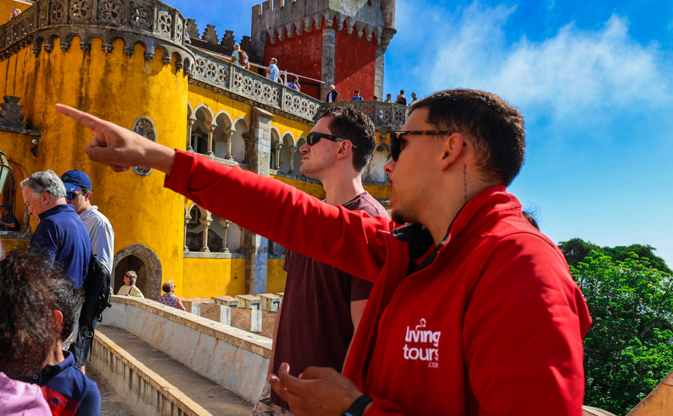 Small Group Tour to Pena Palace, Fátima & Nazaré from Lisbon