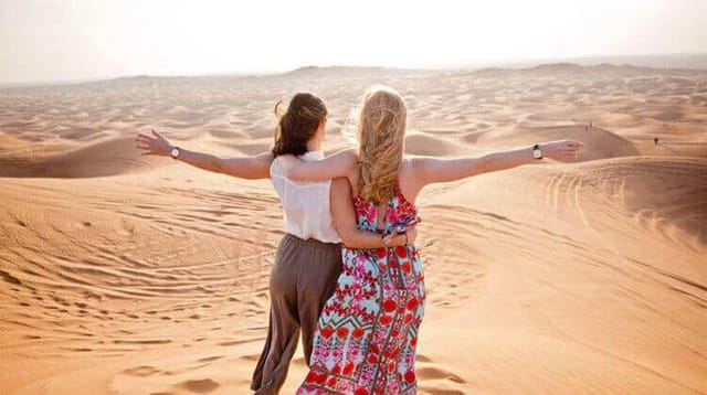 Dubai Desert Safari And Barbecue Dinner 