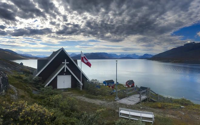 Kapisillit and Qoornoq Excursion in Godthåbsfjorden: A Cultural and Historical Fjord Experience