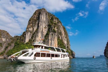 5-Day Guided Tour in Hanoi, Halong Bay, and Ninh Binh
