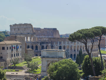 Tour Coliseo y Foro Romano adaptado a niños – Tour de grupo