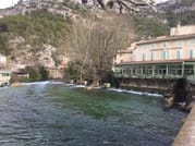 L'Isle-sur-la-Sorgue, Gordes and Roussillon: the most beautiful villages of Provence 9