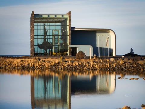 Hópar/Group Admission