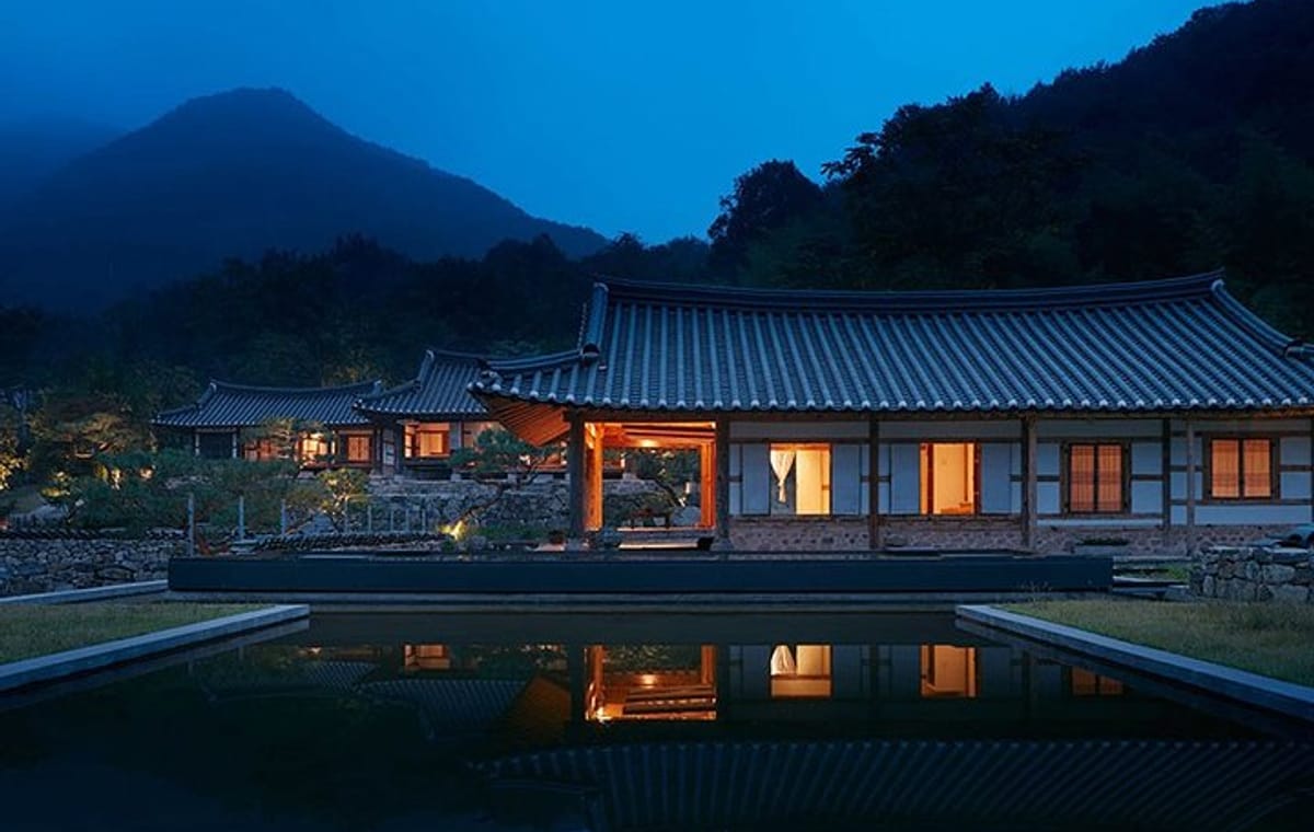 BTS fliming location in Jeonju Tour with House of Awon, Jeonju Zoo