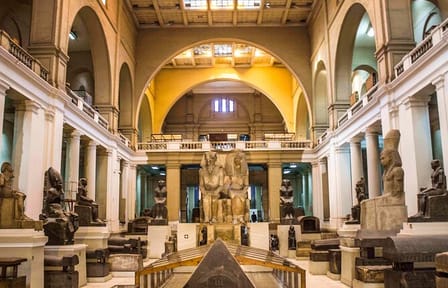 Private Tour of the Egyptian Museum and Nile Dinner Cruise