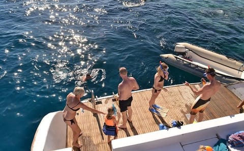 Snorkeling and Relaxation Tour to Orange Island from Hurghada