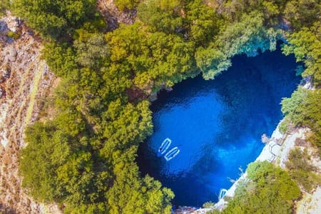 Half Day Private Tour Caves and Wine of Kefalonia