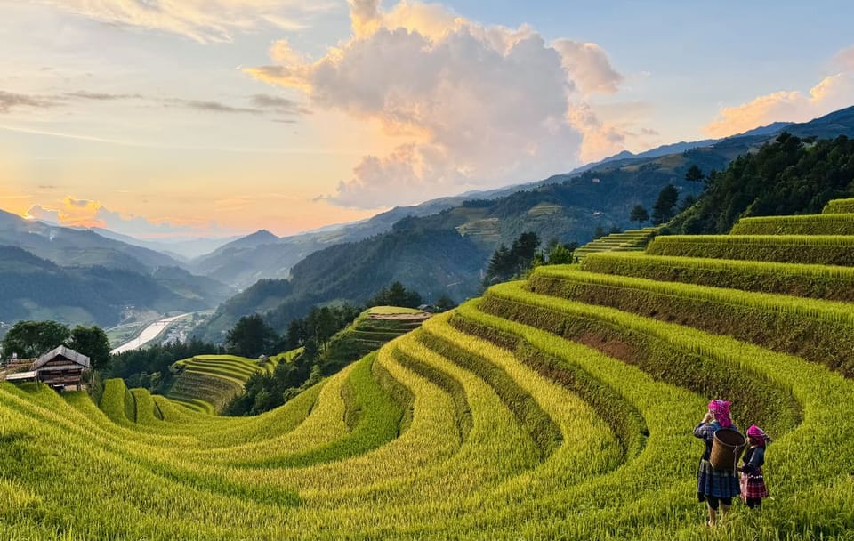 Cultural and Luxury Tour of Hanoi: 9 Days and 8 Nights