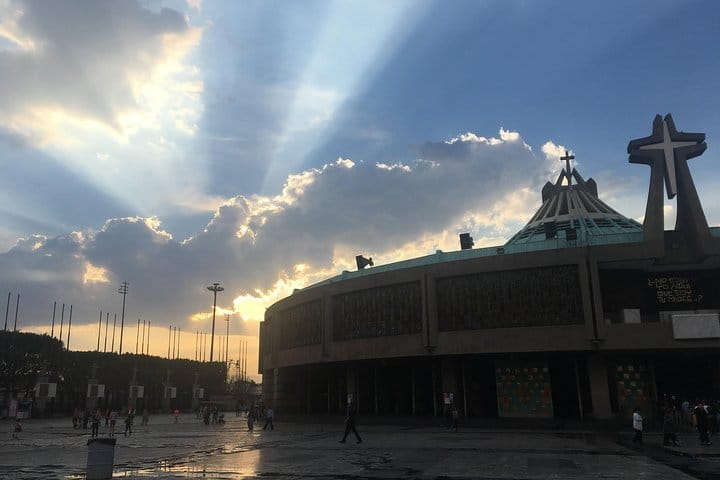 Private Combo 2 days: Teotihuacan+Basilica+Tlatelolco+Xochimilco+Frida+Coyoacan