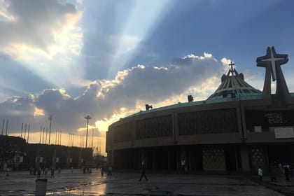 Private Combo 2 days: Teotihuacan+Basilica+Tlatelolco+Xochimilco+Frida+Coyoacan