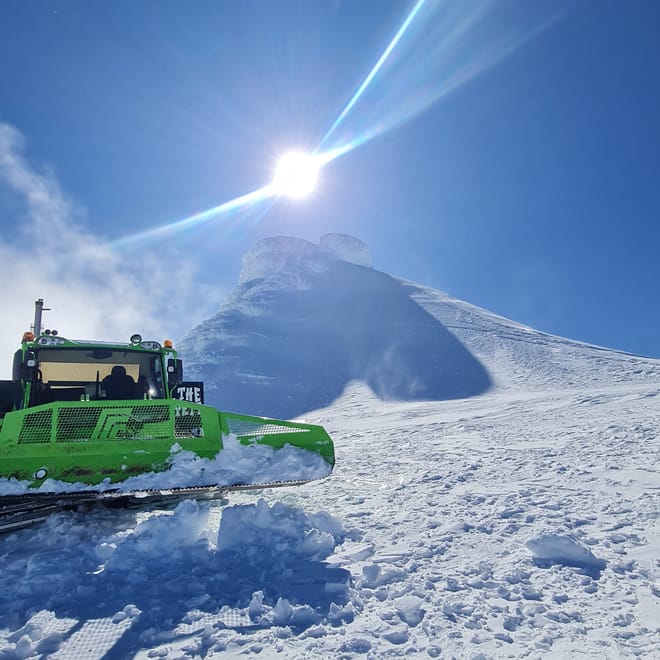 Snæfellsjökull Glacier Snow-cat Tour photo 6