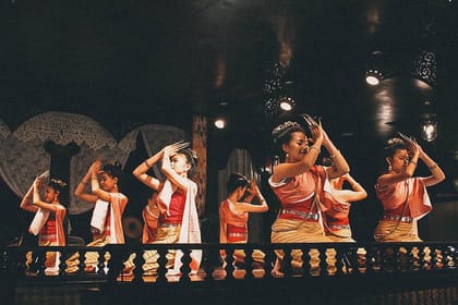 Thai Khantoke Dinner & Cultural Dance Show with Transfers