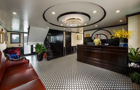 Athena Royal Cruise – Luxury Halong Bay Overnight Cruise 2D1N Tour