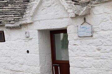 Day tour from Naples to Alberobello