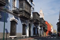 Lima's Vibrant Heritage: Exploring the City's Landmarks 9