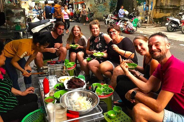 Siem Reap Tuk Tuk Street Food Adventure with Personal Guide