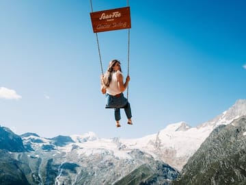 4-Day Hiking Tour of the Swiss Alps from Zürich