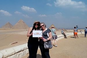 Day Tour to the Pyramids of Giza, Egyptian Museum and Khan El khalili Bazaar