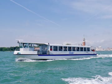 Full-Day Venice Lagoon Tour: Visit Murano, Burano and Torcello