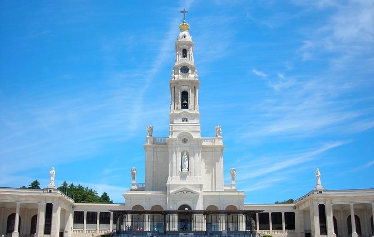 From Porto: Fátima and Coimbra Full Day Tour