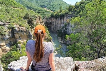 Osum Canyon Sightseeing Tour with Cultural Stops in Berat
