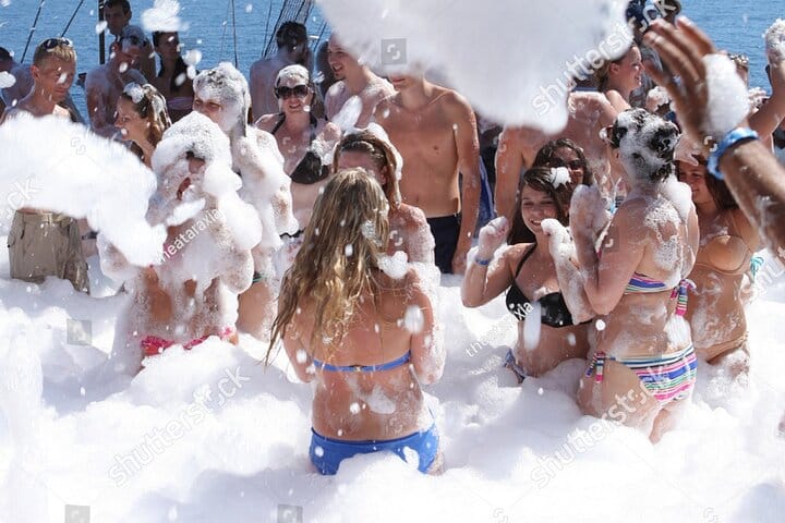 Alanya Pirate Boat Trip with Lunch And Free Soft Drinks 8