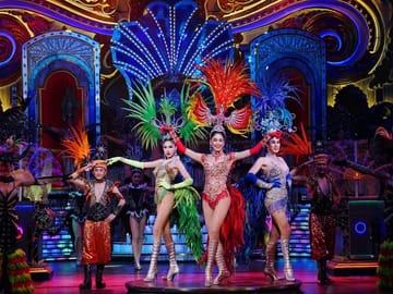 Pattaya : Alcazar Cabaret Admission Ticket
