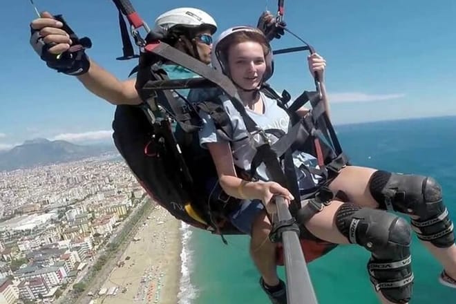 Alanya Paragliding and Turkish Bath Tour with Transfer 9