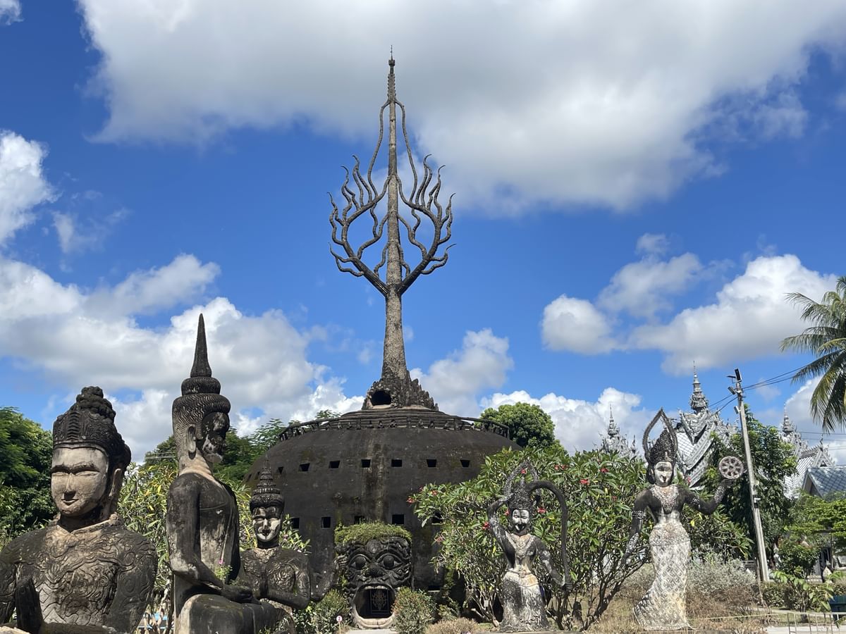 Sunset cruise on Luang Prabang river