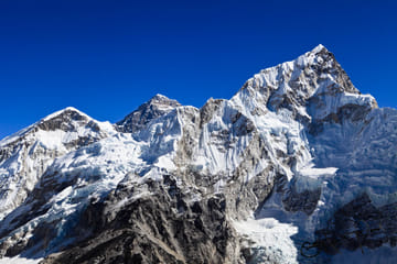 Everest Base Camp via Kalapathar Trek – 14 Days