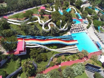Full Day Admission to Limnoupoli Waterpark in Rethimno