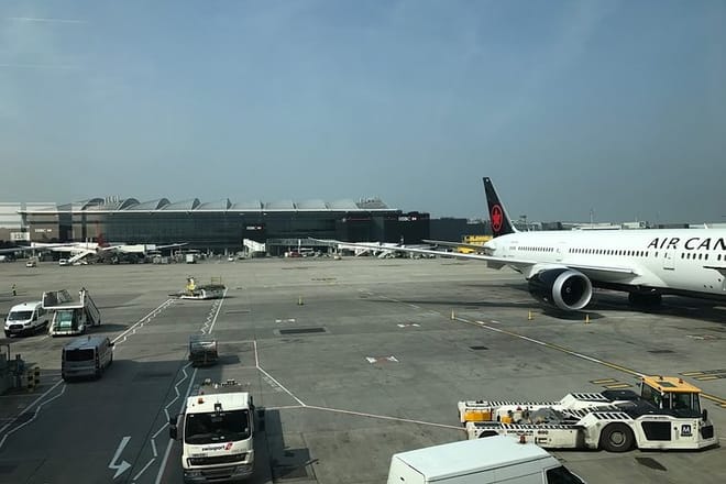 Luton Airport Private Transfers to/from London (Postcode SW5 to SW11) 8